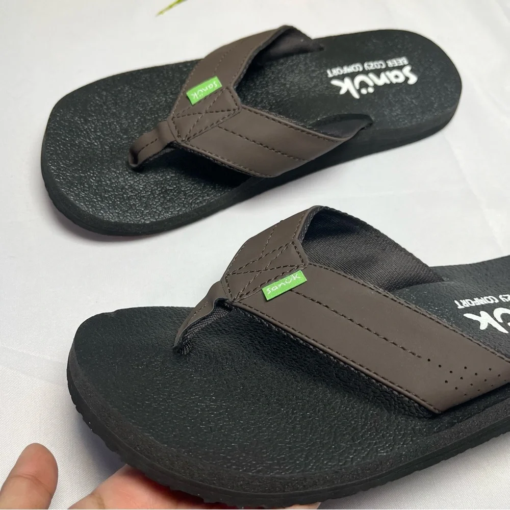 Sanuk Beer Cozy Coaster Flip Flops Mens Size 7 New